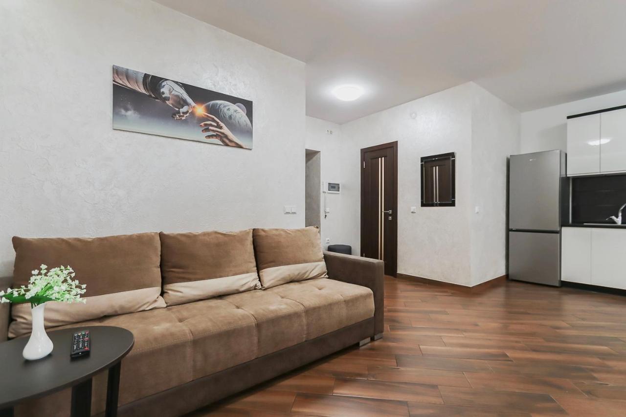 Cozy Apartment On Belvedere Ivano-Frankivsk Exterior photo